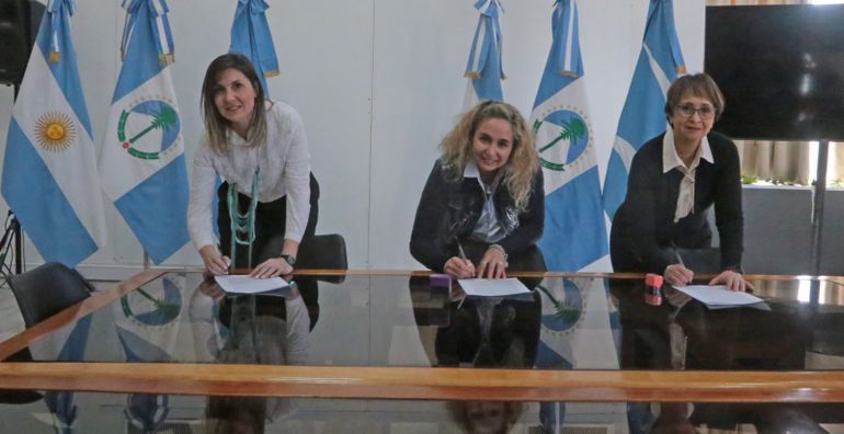 El hospital Heller y la ciudad firmaron un convenio.