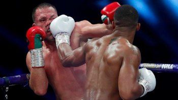 mira el brutal nocaut de joshua para retener sus tres coronas mira el brutal nocaut de joshua para retener sus tres coronas