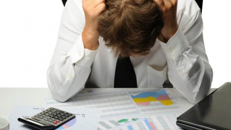 ¿Sos un hombre joven y soltero? Seguro estás muy endeudado