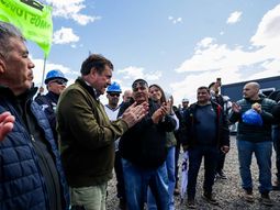 Alberto Weretilneck celebró el convenio con YPF. Alberto Weretilneck celebró el convenio con YPF.
