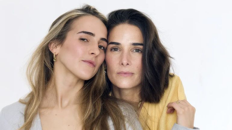 Juana Viale y Ámbar de Benedictis Juana Viale y Ámbar de Benedictis