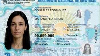 Los modelos nuevos de DNI y pasaporte entraron en vigencia el 1 de febrero. Los modelos nuevos de DNI y pasaporte entraron en vigencia el 1 de febrero.