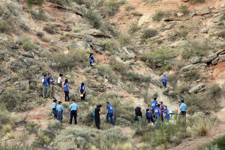 Qué se sabe del hombre hallado muerto en la meseta