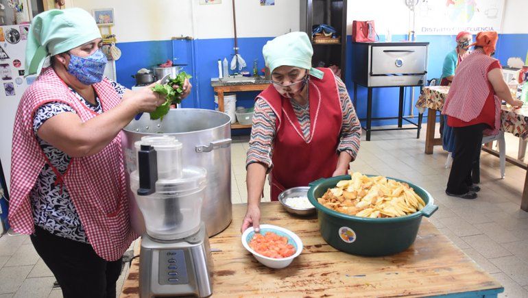 En Neuquén la pandemia es la pobreza: merenderos y comedores de barrios  populares redoblan el trabajo – ANRed
