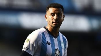 edwin cardona confeso que estuvo deprimido cuando jugo en racing: tomaba pastillas para... edwin cardona confeso que estuvo deprimido cuando jugo en racing: tomaba pastillas para...