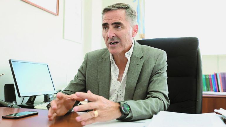 Ernesto Seguel, denunciado por presunto acoso y abuso sexual. Ernesto Seguel, denunciado por presunto acoso y abuso sexual.