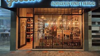 imparable: robo, fue detenido, liberado y volvio al local para cumplir su cometido imparable: robo, fue detenido, liberado y volvio al local para cumplir su cometido