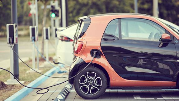 Facilitar la recarga de las baterías es un paso esencial para masificar el uso de autos eléctricos.