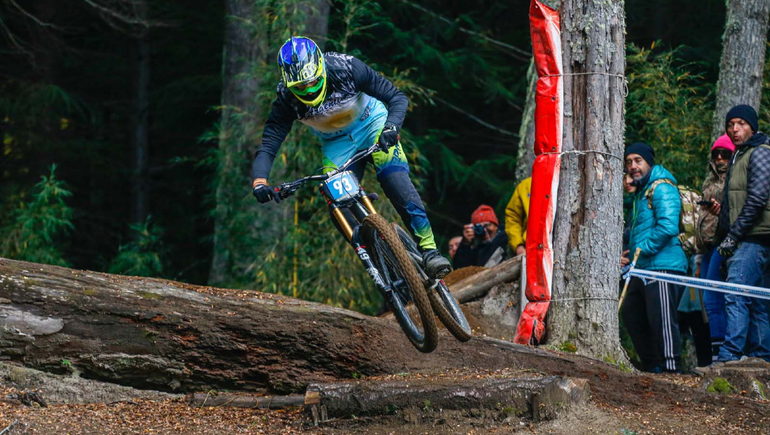 Nicolás Allende, el podio neuquino en el Campeonato Mundial MTB