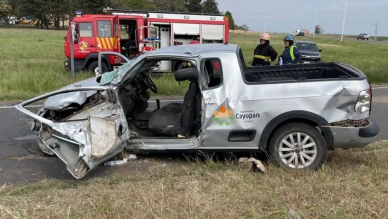 Así quedó la Volkswagen Saverio que conducía el ingeniero agrónomo de 40 años que murió en el Cruce de Riglos