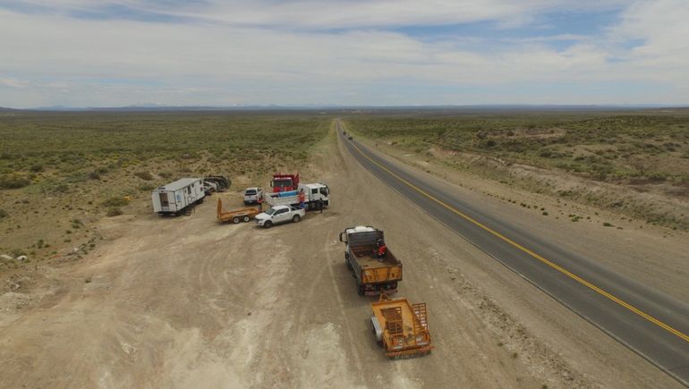 Comenzaron los arreglos de los hundimientos en la Ruta 22