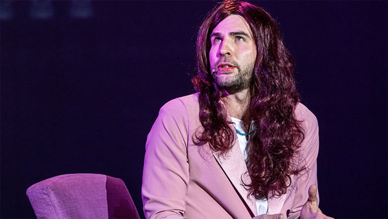 Juampi González, el falso neuquino que triunfa Soltero