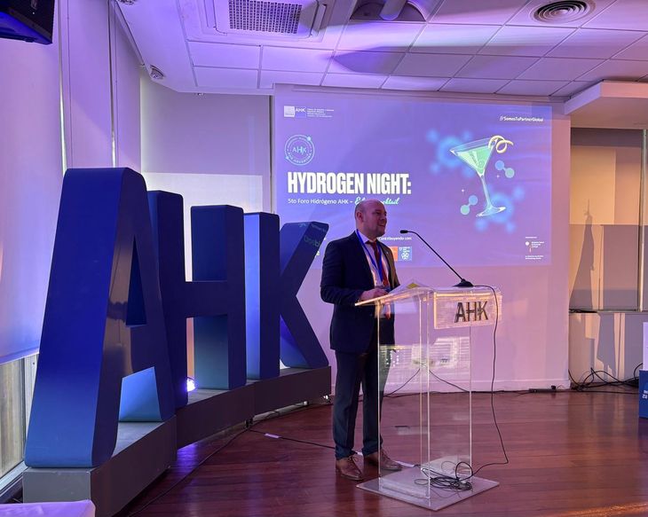 Santiago Enríquez, coordinador de proyectos energéticos de la AHK Argentina. Santiago Enríquez, coordinador de proyectos energéticos de la AHK Argentina.