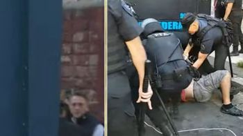 Tedeschini terminó con la cara golpeada y ensangrentado, pero además fue llevado por la policía Federal. Tedeschini terminó con la cara golpeada y ensangrentado, pero además fue llevado por la policía Federal.