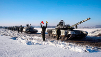 ucrania celebra la retirada de tropas rusas en kharkiv