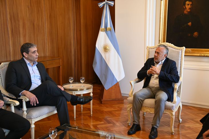 Pablo Iuliano junto a Alfredo Cornejo. Pablo Iuliano junto a Alfredo Cornejo.