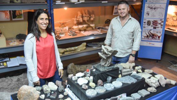 Jurassic Park neuquino. En el Museo de Geología y Paleontología de la UNCo estudian los recientes descubrimientos, como el de los restos fósiles de un titanosaurio de 85 millones de años de antigüedad &nbsp;que fueron rescatados en el yacimiento Entre Lom