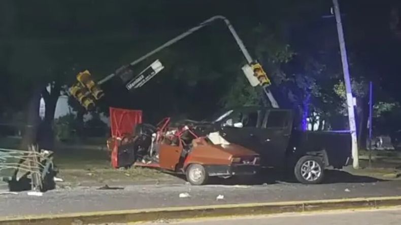 Dos los menores fueron dados de alta, y la mayor de los hermanos- de 14 años- continúa internada. | LM Neuquen Dos los menores fueron dados de alta, y la mayor de los hermanos- de 14 años- continúa internada.