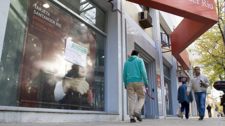 Por un paro nacional mañana no habrá bancos