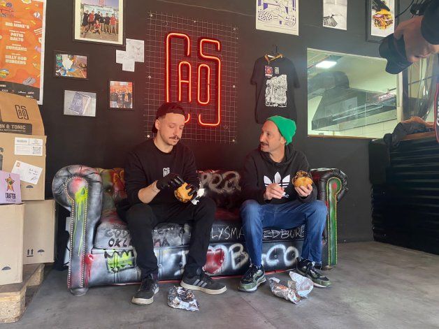 Cipolletti: un local regala 365 hamburguesas por su primer aniversario