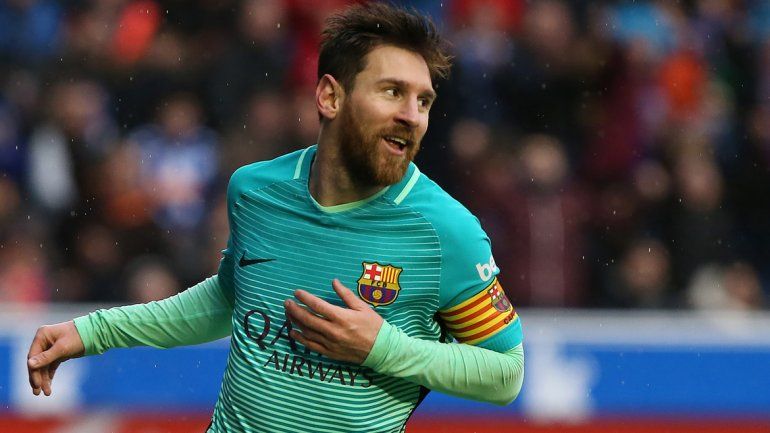 Messi mostró en Instagram su increíble colección de camisetas