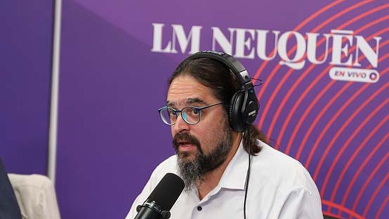 El ministro Regueiro habló sobre el récord de consultas y atención de afiliados al PAMI en los hospitales | LM Neuquen El ministro Regueiro habló sobre el récord de consultas y atención de afiliados al PAMI en los hospitales
