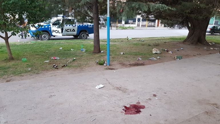 Tres heridos de bala en un enfrentamiento en Centenario