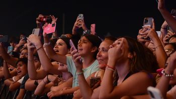 Fiesta de la Confluencia: la grilla de artistas y horarios para la noche de rock