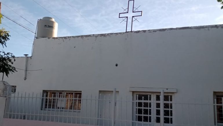 Ladrones desvalijaron una iglesia: se llevaron hasta los inodoros