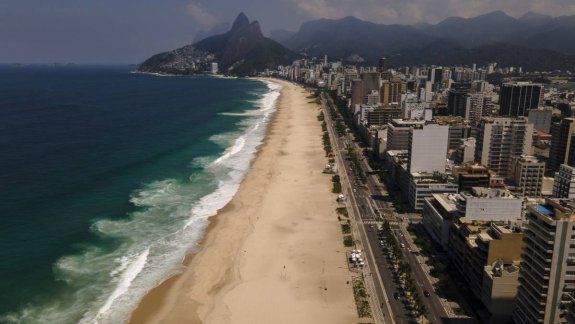 En Río de Janeiro cerraron las playas: imágenes desoladoras
