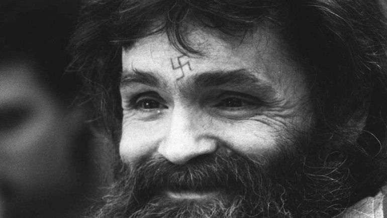 Revelan nuevos y crueles asesinatos de Charles Manson