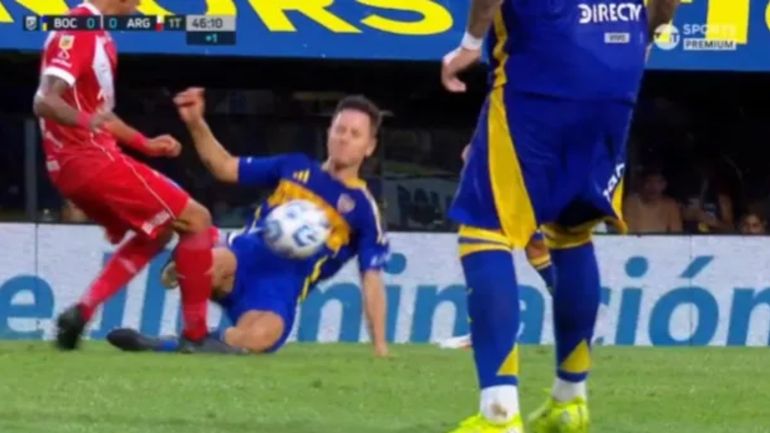 La patada de Ander Herrera La patada de Ander Herrera