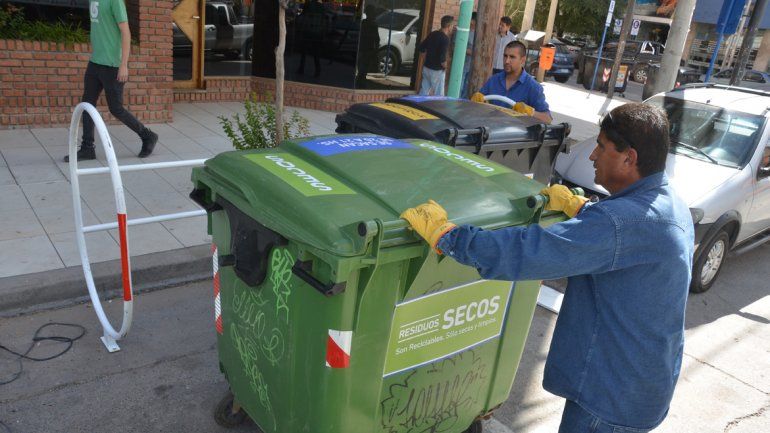 Los contenedores verdes en la actualidad funcionan en la zona centro de la ciudad de Neuquén.&nbsp;