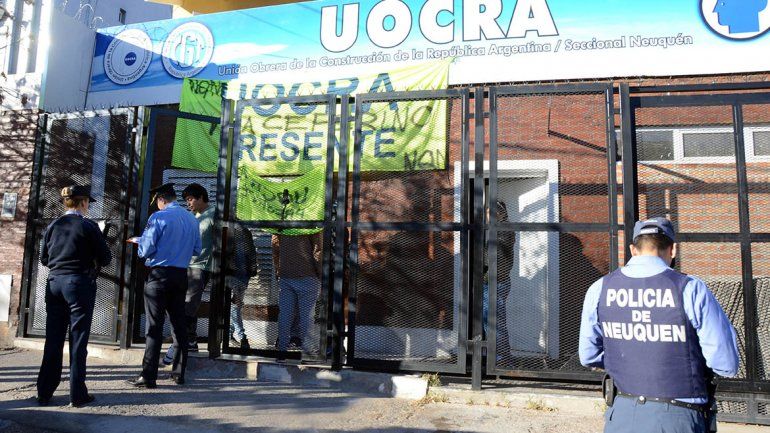 La Justicia notificó a los ocupantes de Uocra por usurpación