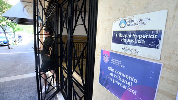 Abogados de Neuquén se quejan porque las medidas del gremio frenan el cobro de honorarios