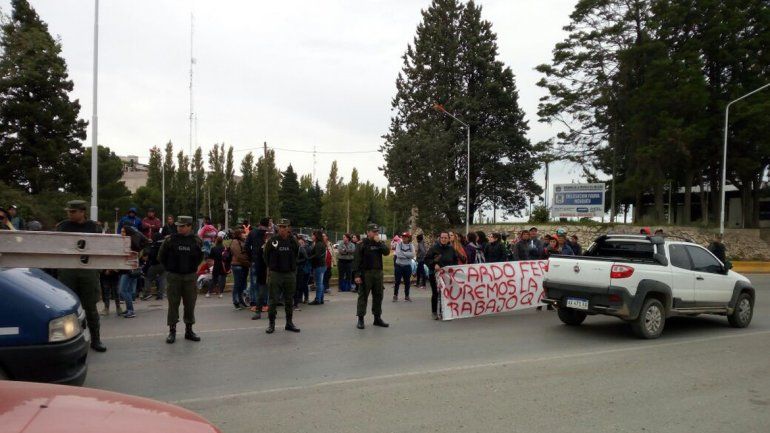Gendarmería liberó los puentes tras una protesta de cooperativas de trabajo