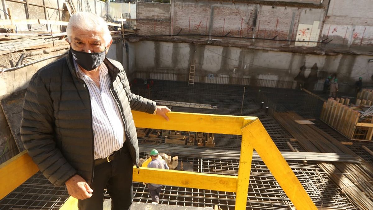 Los petroleros negocian vacunas con AstraZeneca