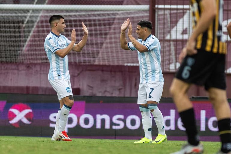 Racing superó los 32avos de final.