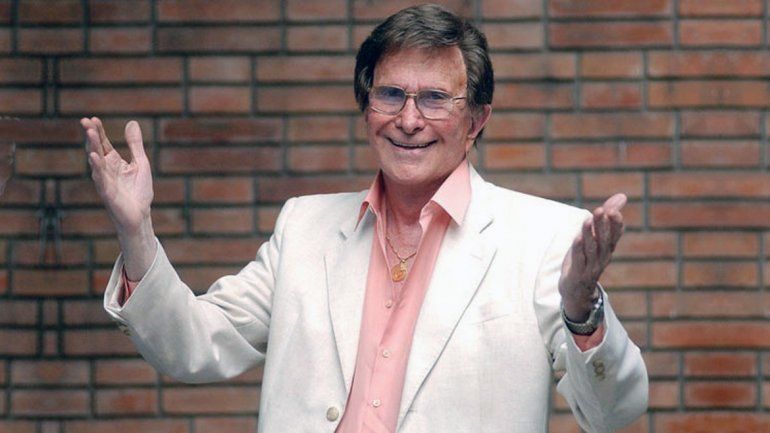 El conductor de televisión Silvio Soldán tiene 80 años.