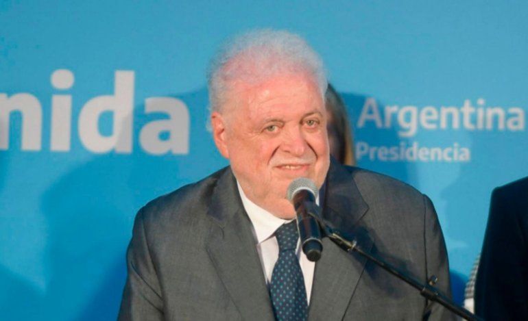 Ginés González García explicó cómo será el reparto de respiradores a las provincias.