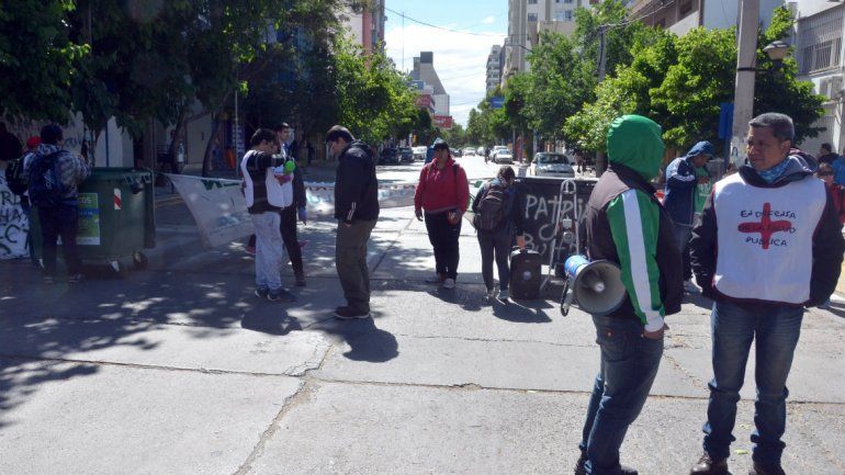 ATE amenaza con un paro general para el martes