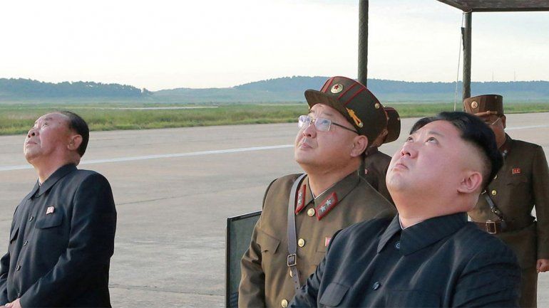 Corea del Norte posiciona aviones de combate en la costa este