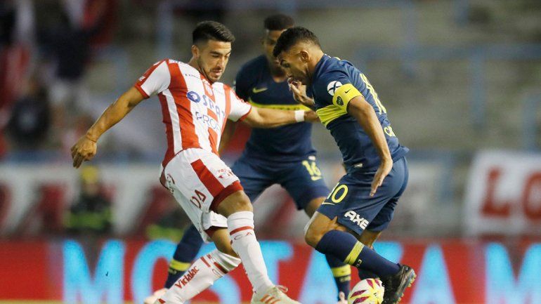 Unión le dio otro golpe a Boca en  el debut de Alfaro