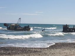 Crisis en el Golfo: Tras 3 años de emergencia, el Golfo San Matías es considerado tierra arrasada por los científicos. Crisis en el Golfo: Tras 3 años de emergencia, el Golfo San Matías es considerado tierra arrasada por los científicos.