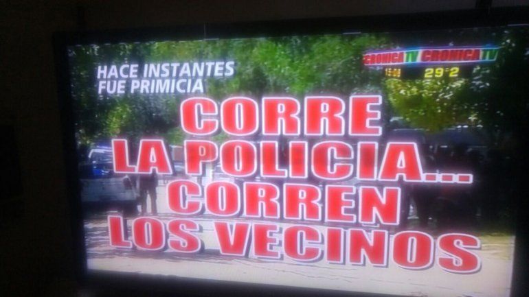 Crónica TV jugó con la complicidad y el humor de la audiencia con sus desopilantes zócalos informativos.