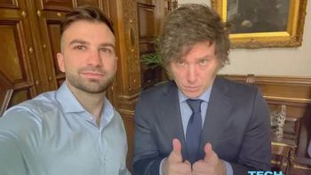 Mauricio Novelli y Javier Milei en la Casa Rosada.