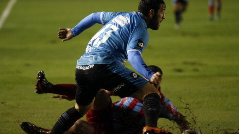 Arsenal y Belgrano jugaron un partidazo en Sarandí.