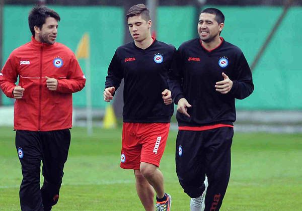Comenzó la era de Juan Román Riquelme en Argentinos Juniors