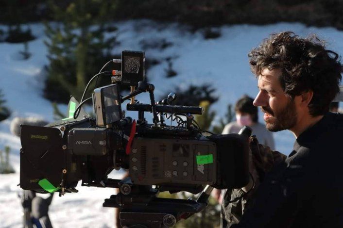 El director de la película Los Caminos abandonados, el neuquino Miguel Zeballos.