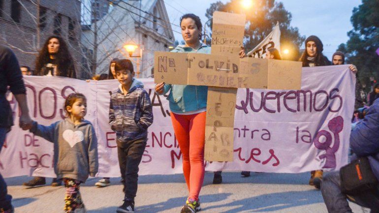 #NiUnaMenos para poner freno  a los femicidios